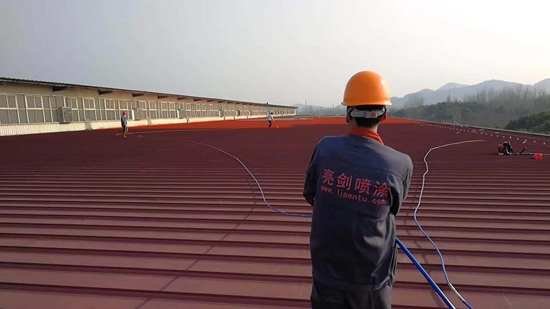 丹陽(yáng)沃德集團(tuán)屋面彩鋼瓦翻新案例 丹陽(yáng)沃德集團(tuán)屋面彩鋼瓦翻新案例